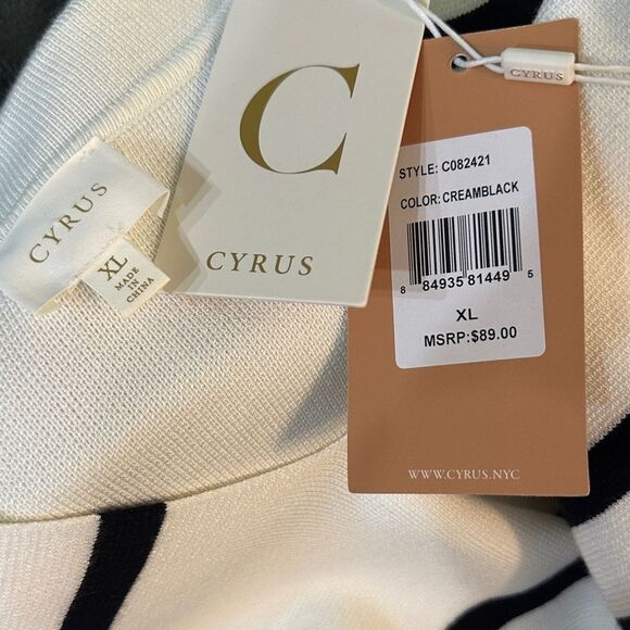 NWT Cyrus White/Black Striped Top Size XL - Picture 8 of 8